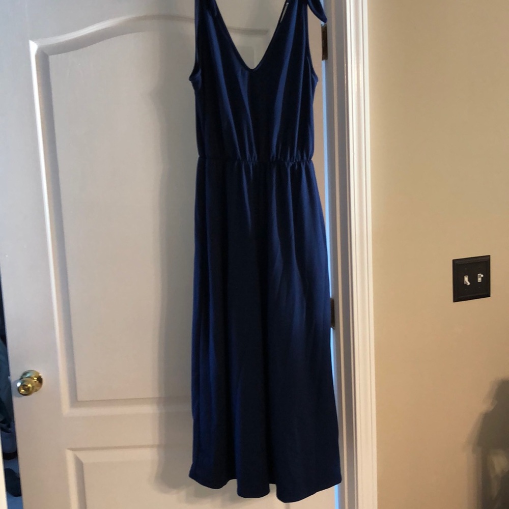 Every navy jumper with pockets